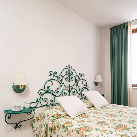 Hotel Sonia