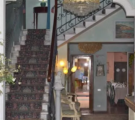 Hotel Sonia